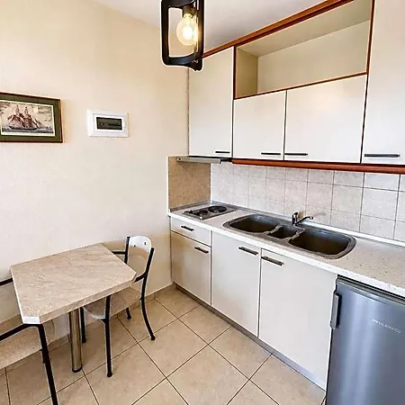 Plaka 3* لايميناس